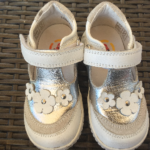 babyschoenen jochies